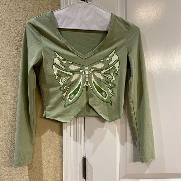 Shein medium butterfly green crop top - Picture 1 of 6